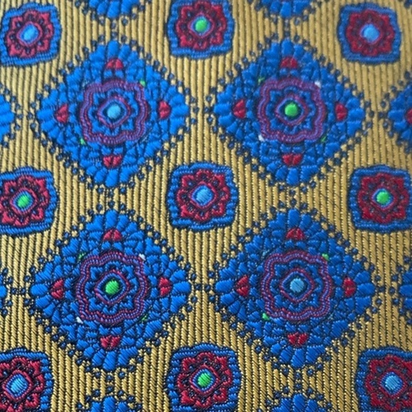 Robert Talbott Modern Slim Silk Tie - Picture 6 of 6